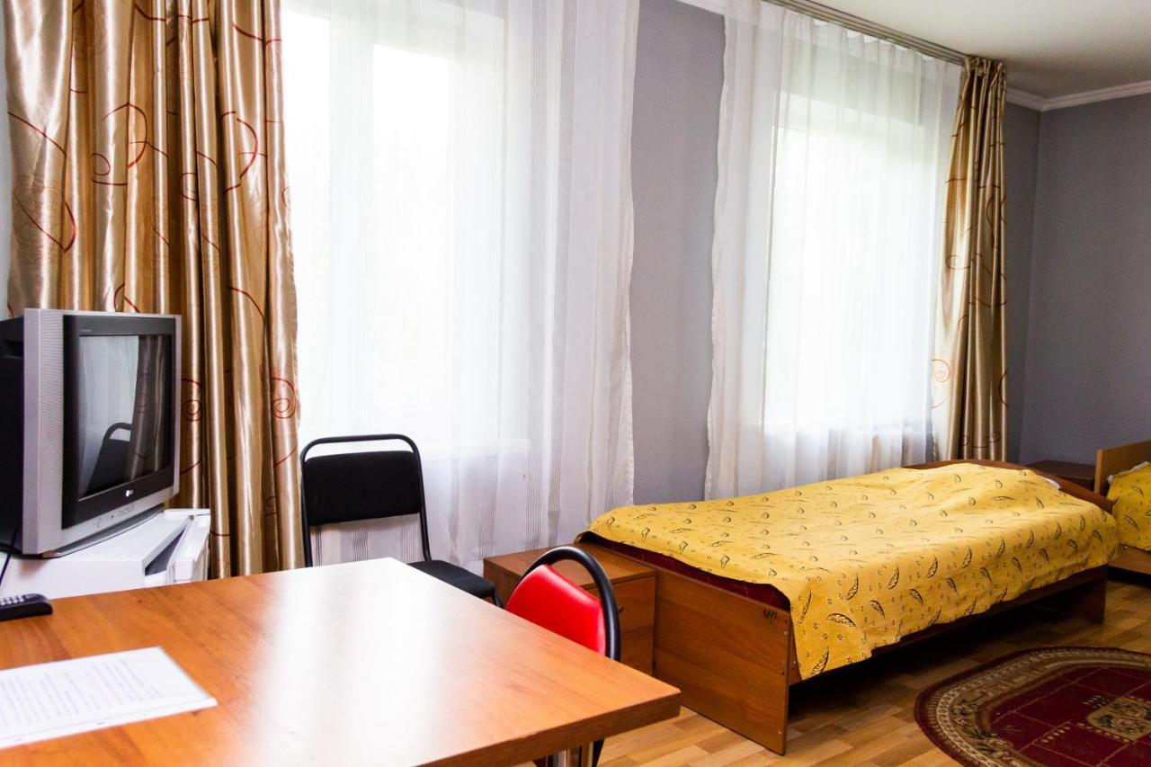 Hotel Tahar Almaty Luaran gambar