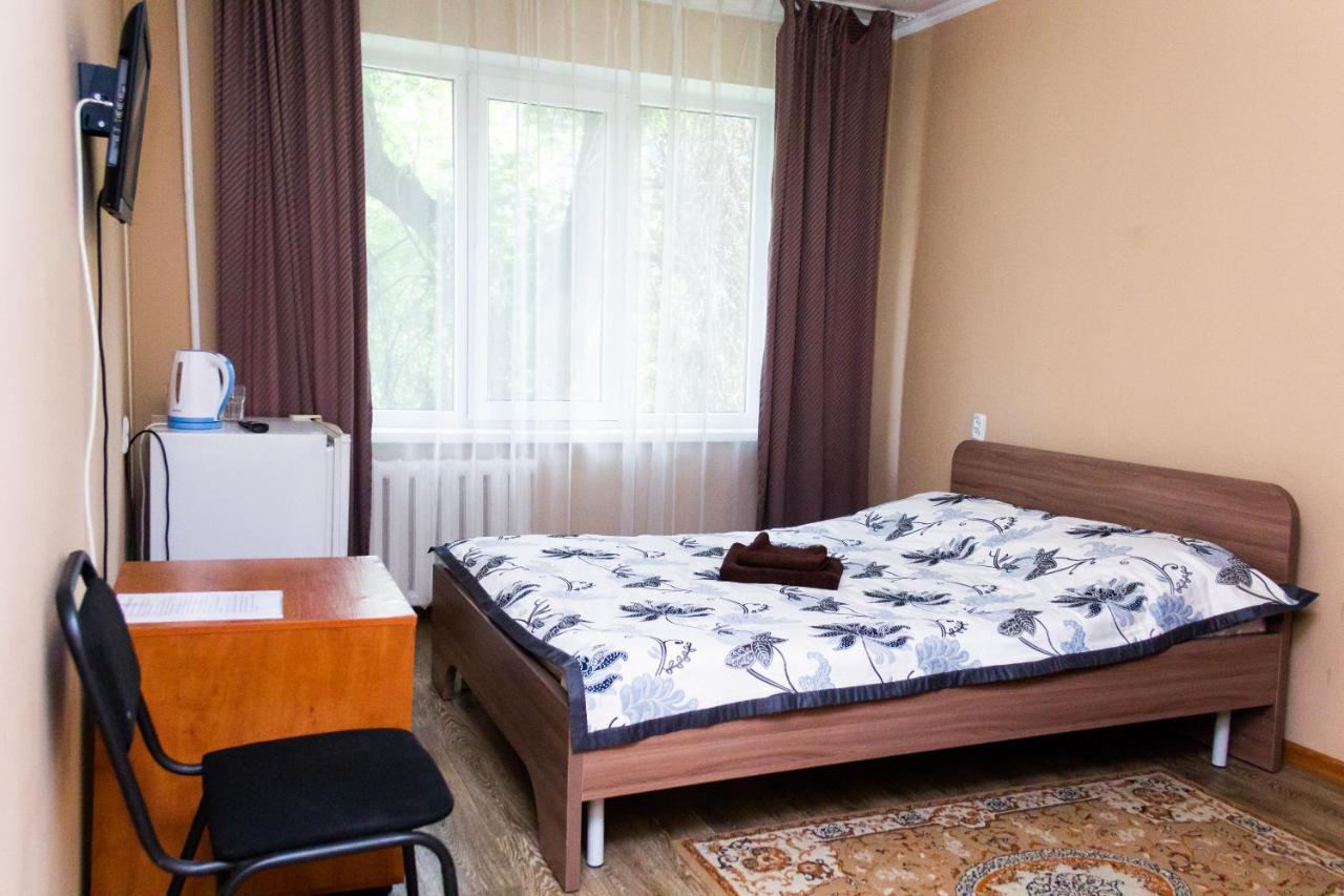 Hotel Tahar Almaty Luaran gambar
