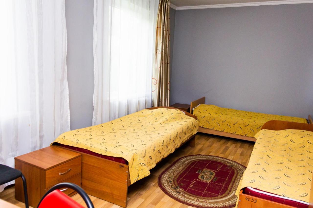 Hotel Tahar Almaty Luaran gambar