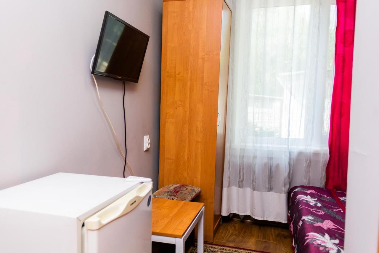 Hotel Tahar Almaty Luaran gambar