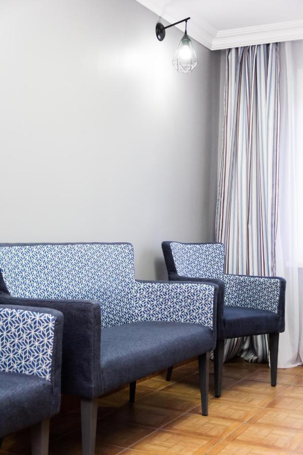 Hotel Tahar Almaty Luaran gambar