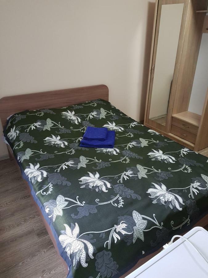 Hotel Tahar Almaty Luaran gambar